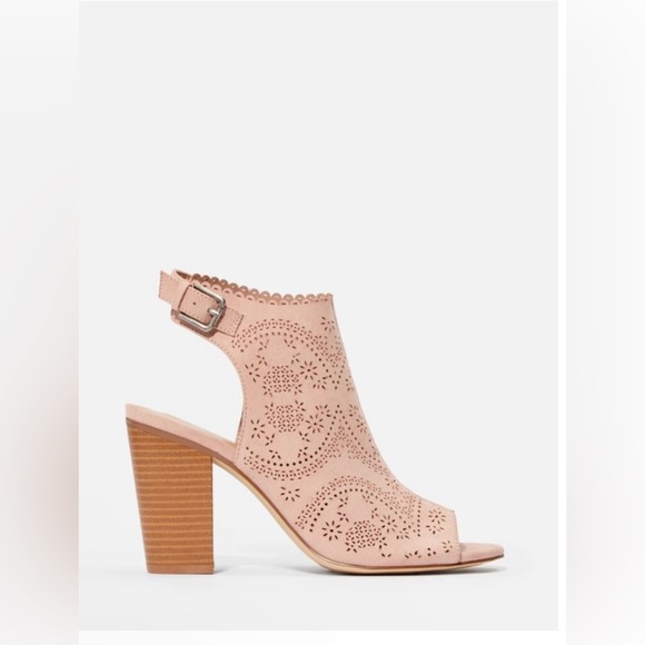 Berenice Heeled Sandal - Picture 3 of 4